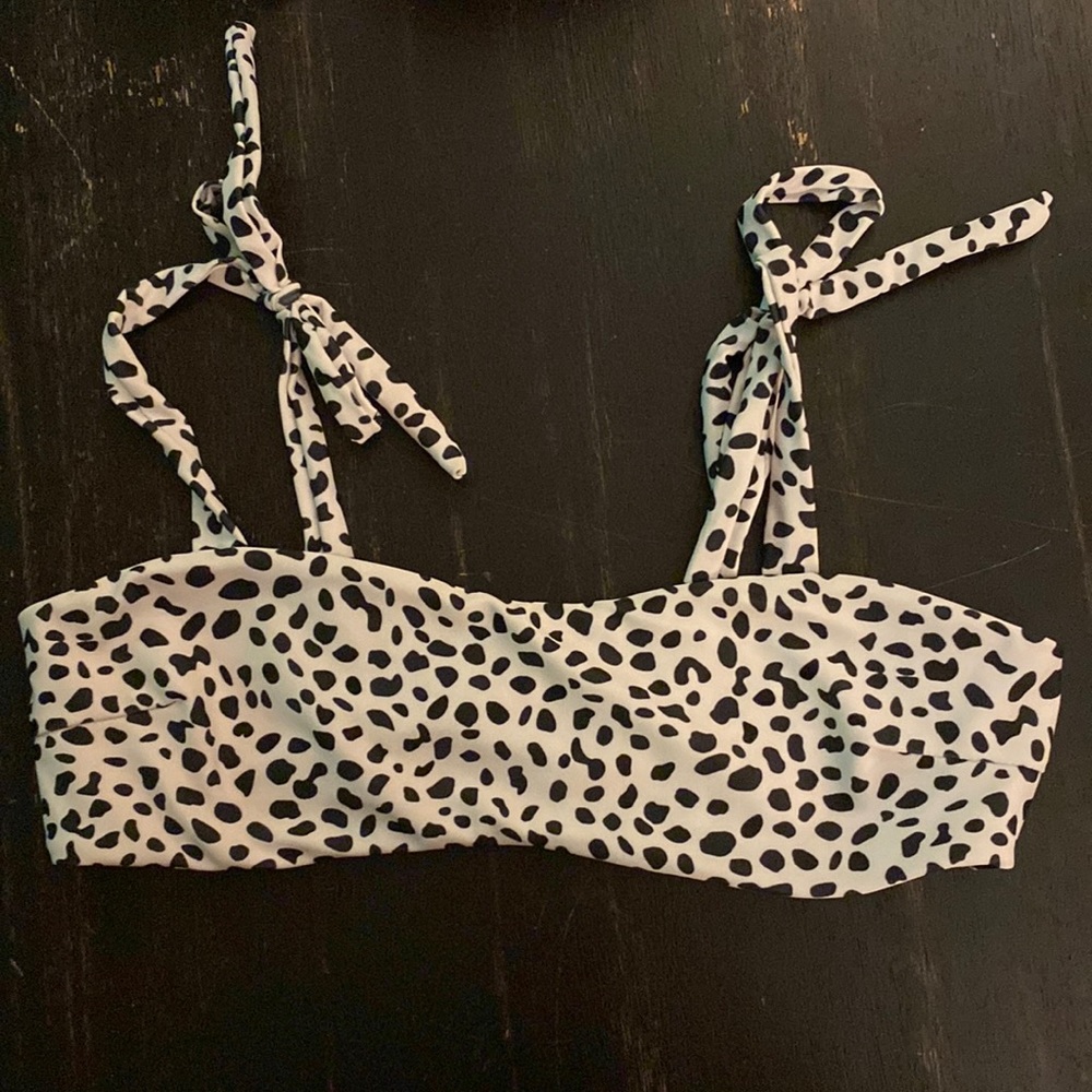 SHEIN bathing suit top